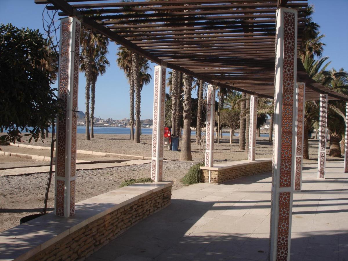 Pension Sol Y Playa Карбонерас Екстериор снимка