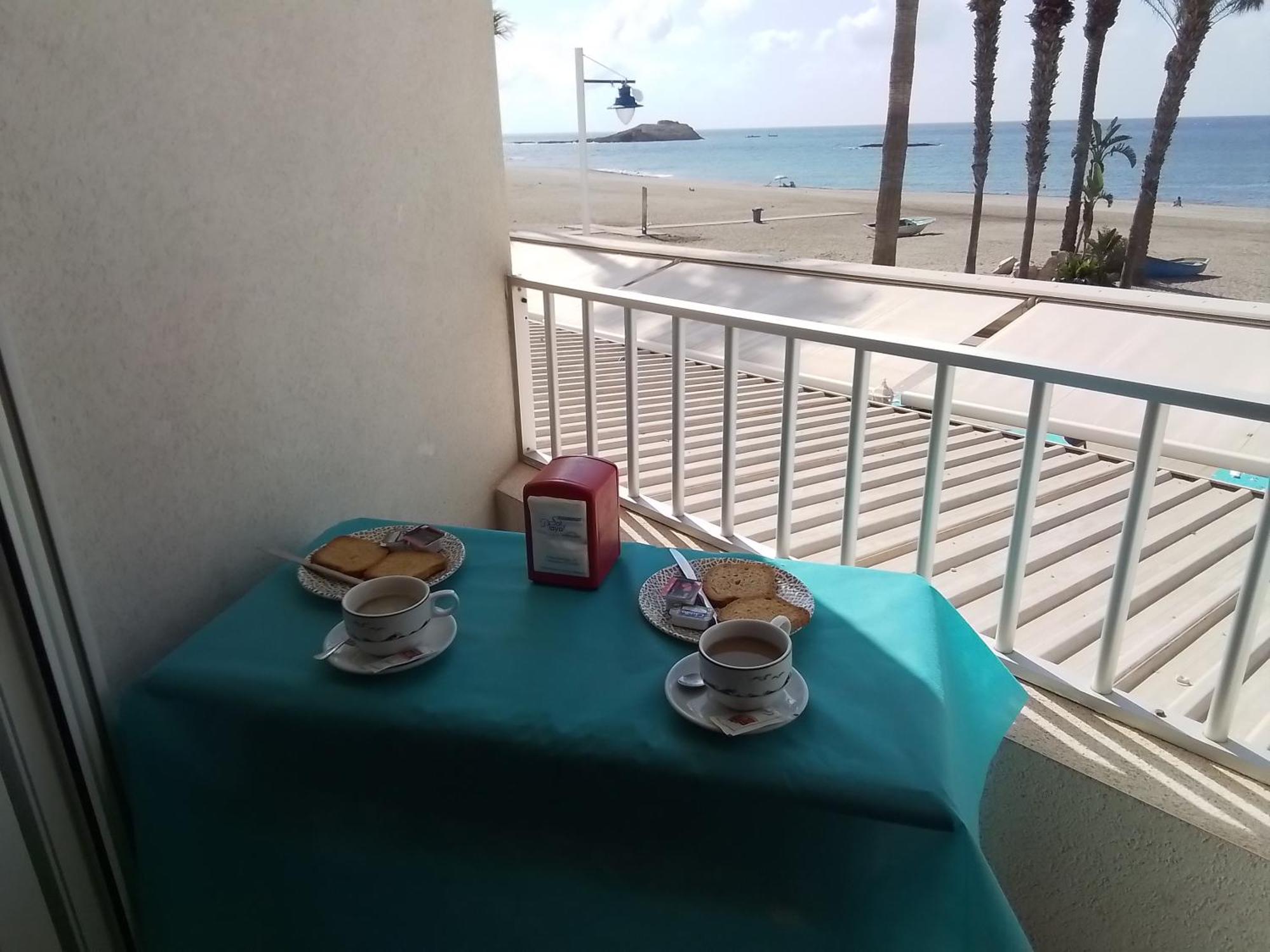 Pension Sol Y Playa Карбонерас Екстериор снимка
