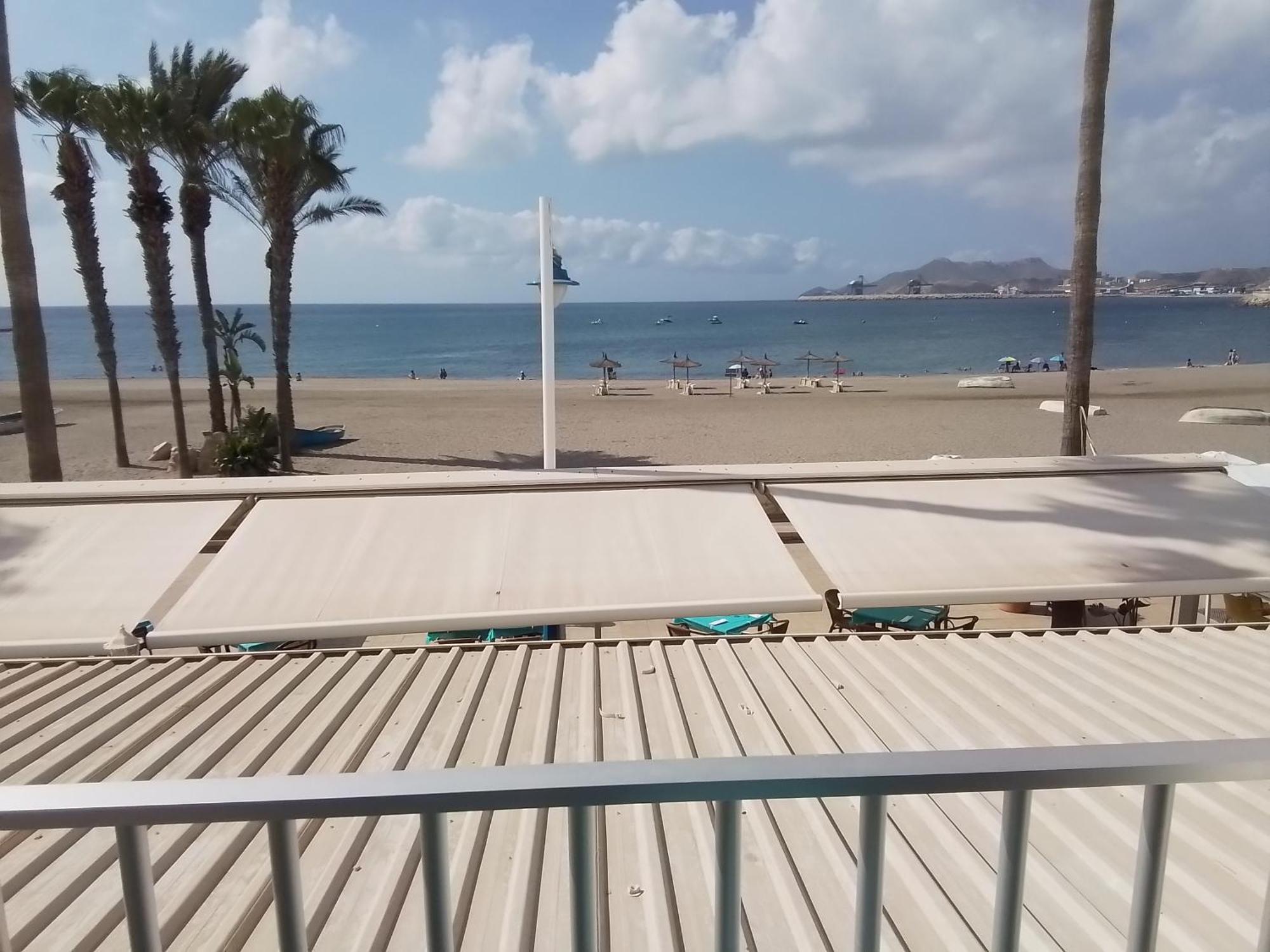 Pension Sol Y Playa Карбонерас Екстериор снимка