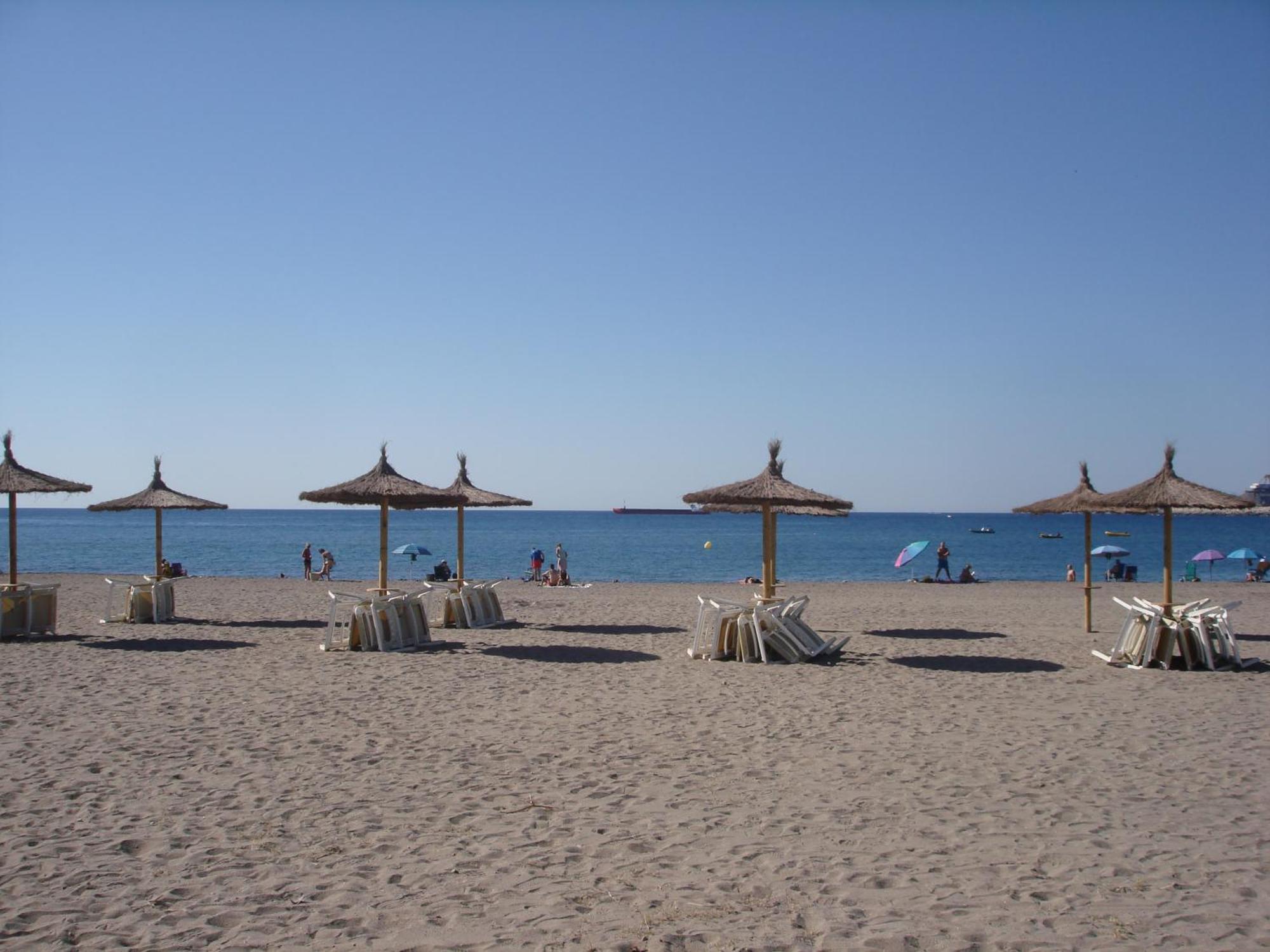 Pension Sol Y Playa Карбонерас Екстериор снимка