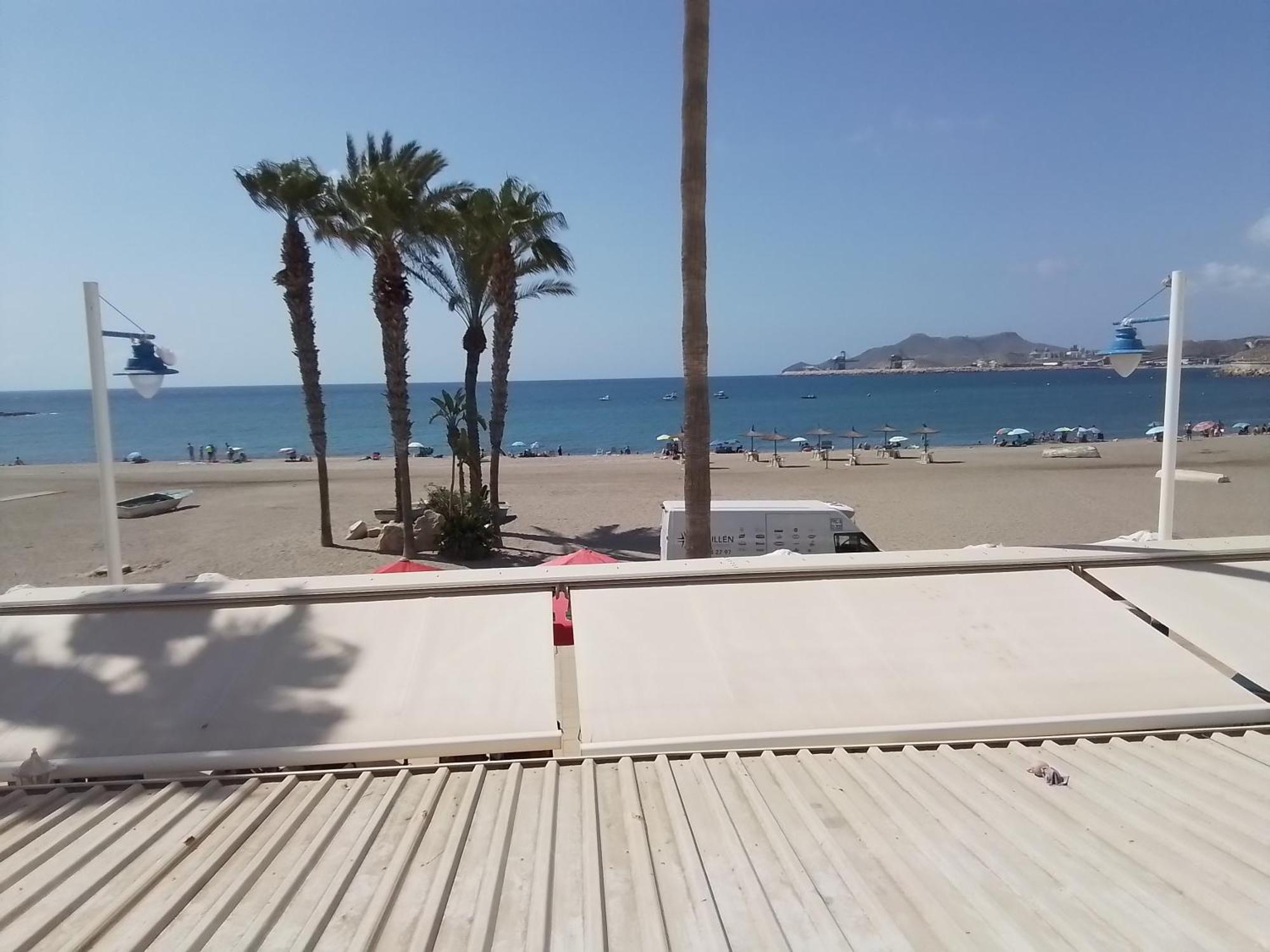 Pension Sol Y Playa Карбонерас Екстериор снимка