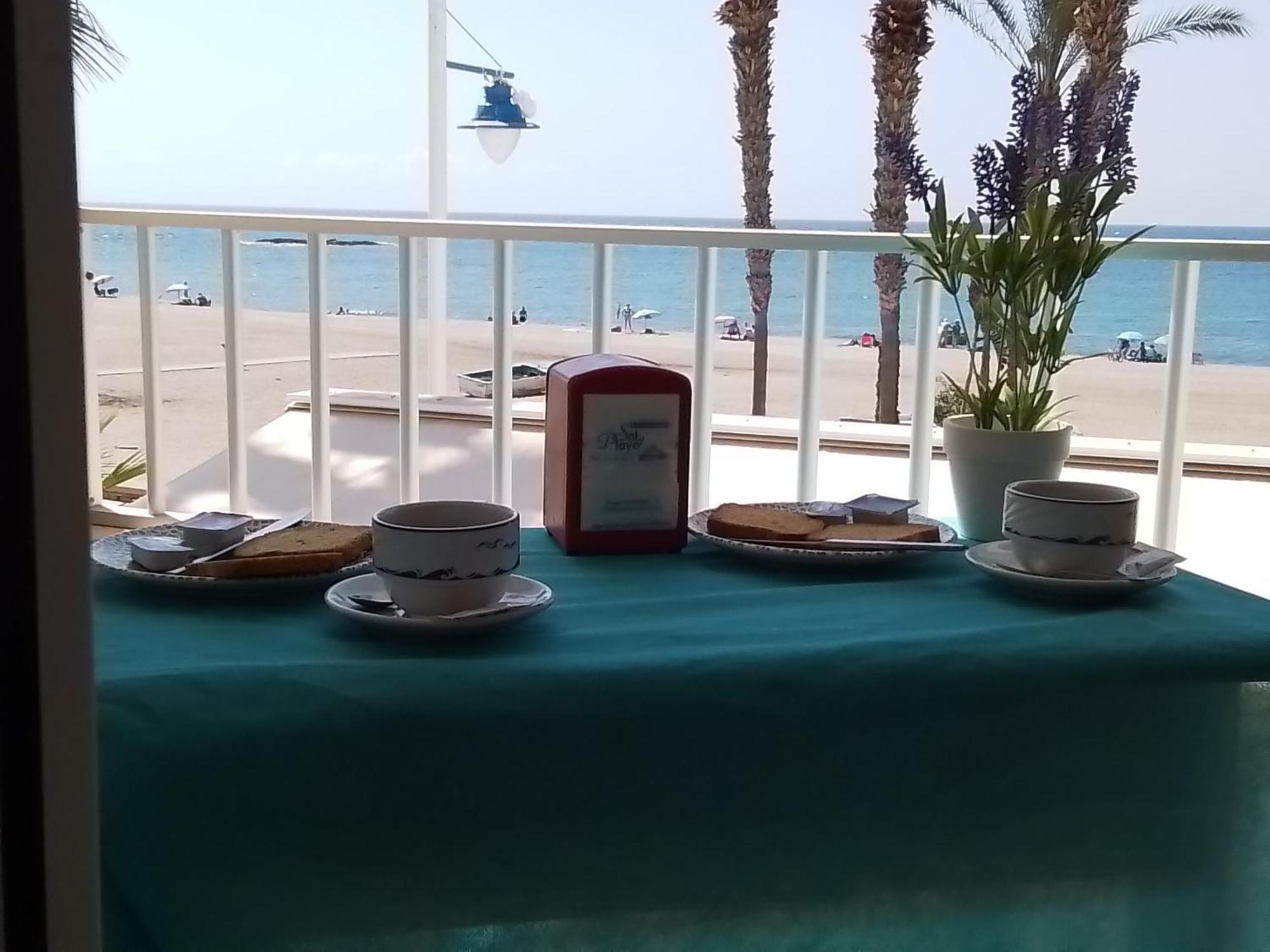 Pension Sol Y Playa Карбонерас Екстериор снимка
